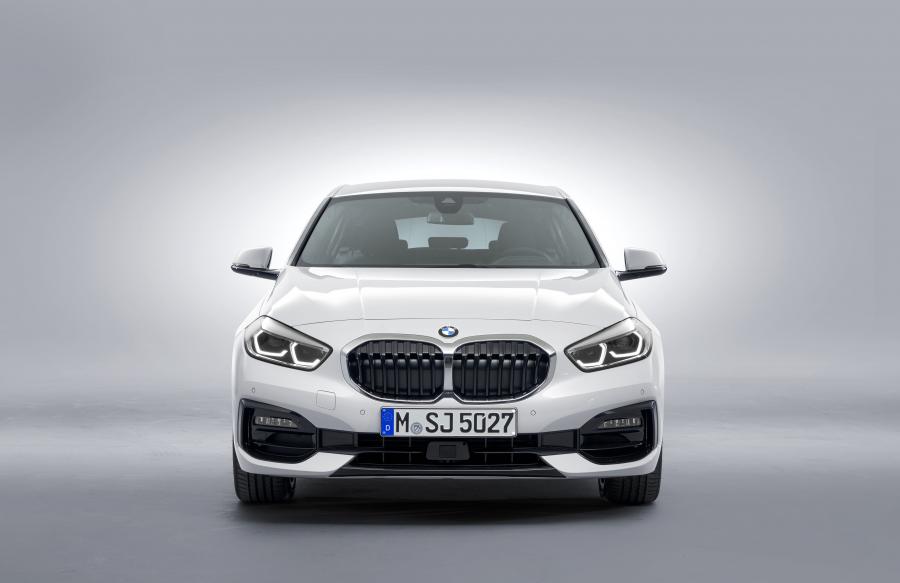  BMW 118i Sportline (F40) 2019 года  (WW) (фото 40 из 81)
